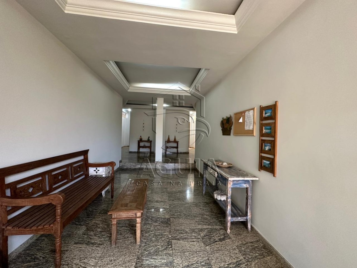 Apartamento à venda no Acaraú em Ubatuba com 3 suítes, varanda gourmet e duas vagas cobertas, próximo às praias do Litoral Norte.