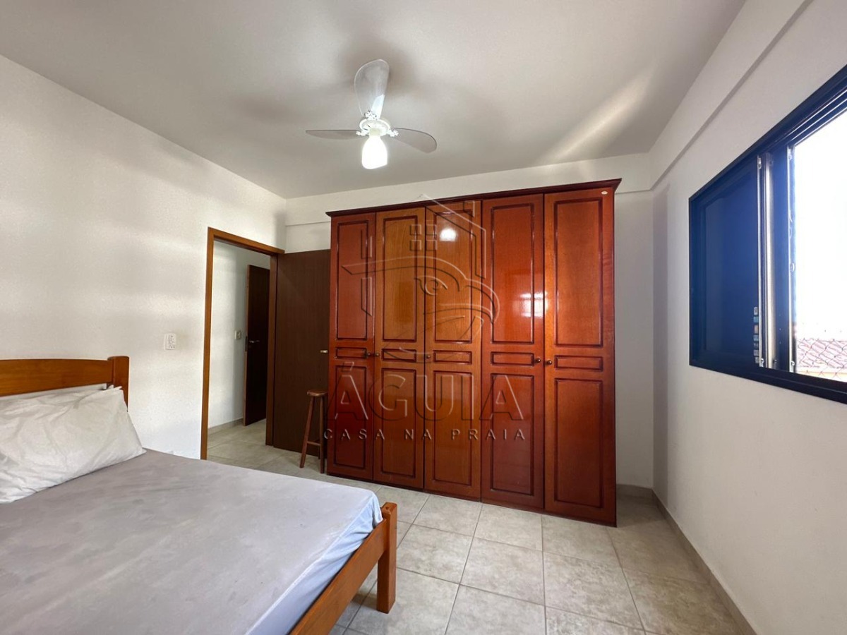 Apartamento à venda no Acaraú em Ubatuba com 3 suítes, varanda gourmet e duas vagas cobertas, próximo às praias do Litoral Norte.