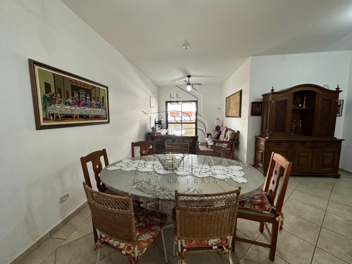 Apartamento à venda no Acaraú em Ubatuba com 3 suítes, varanda gourmet e duas vagas cobertas, próximo às praias do Litoral Norte.